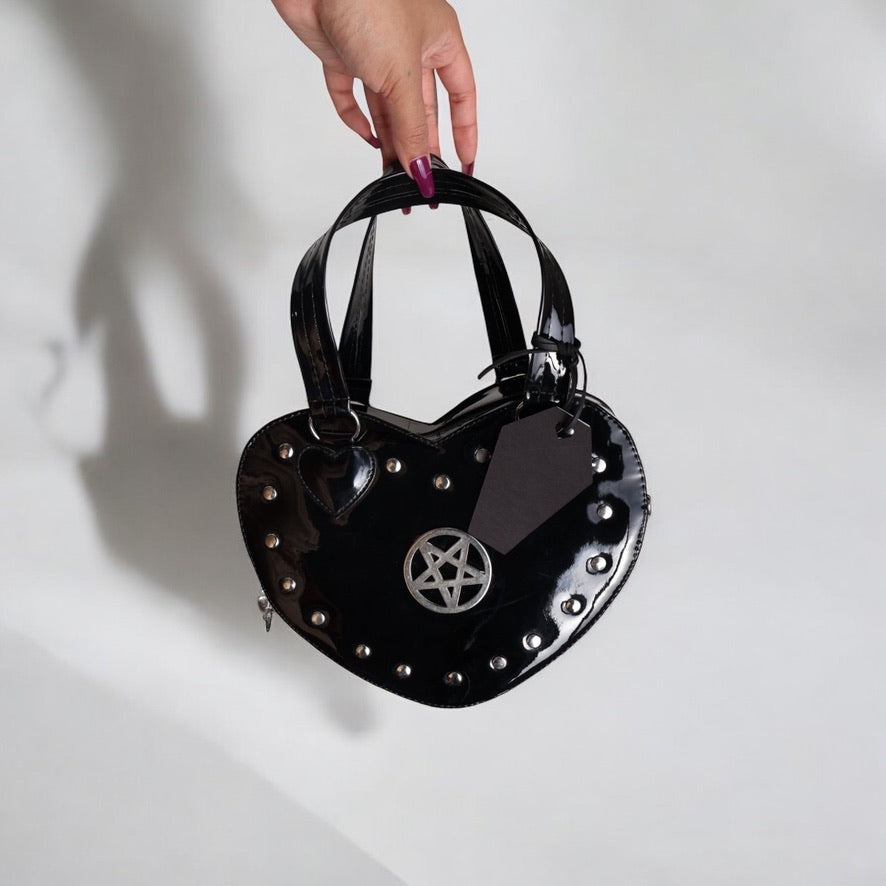 Midnight Hex | Bolsa en forma de Corazón con Pentagrama