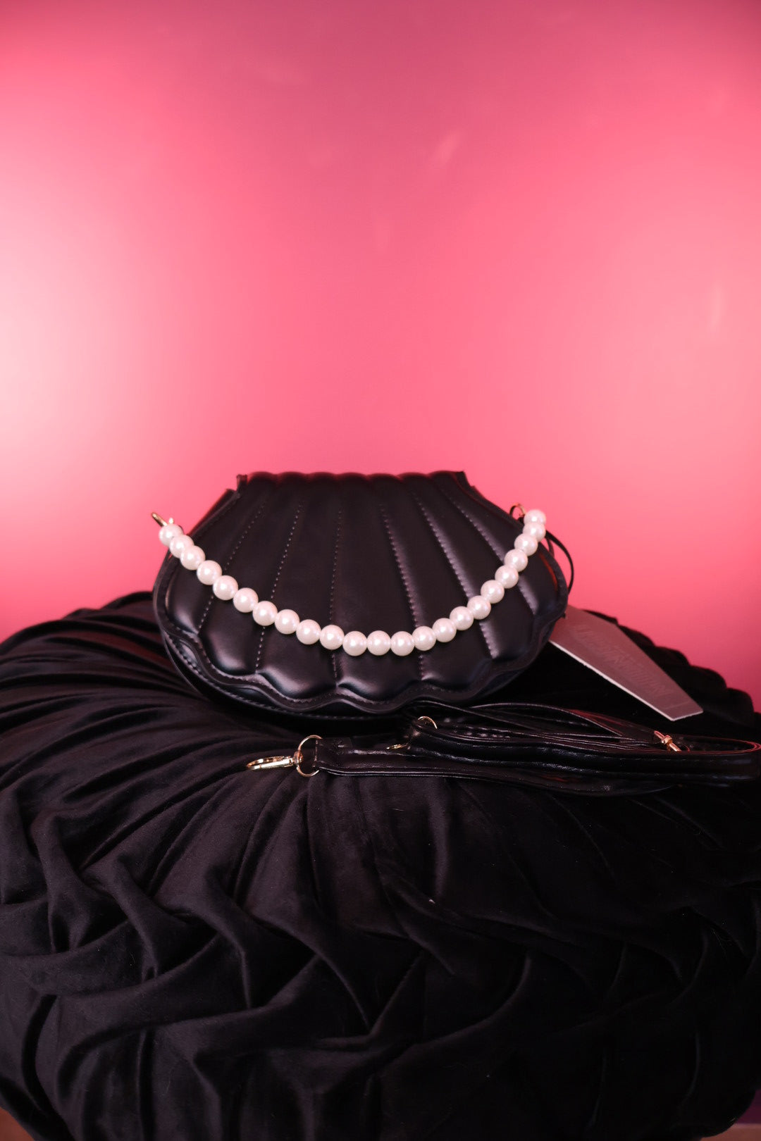 Ethereal Pearl | Bolso de Mano Elegante con Cadena de Perlas