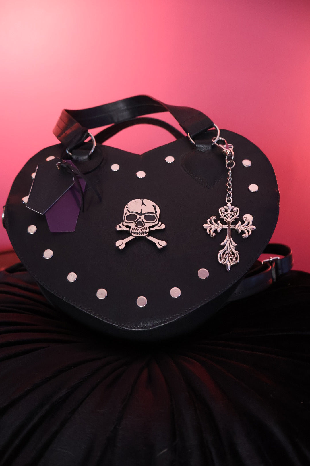 Crimson Heart | Bolsa de Corazón con Calavera