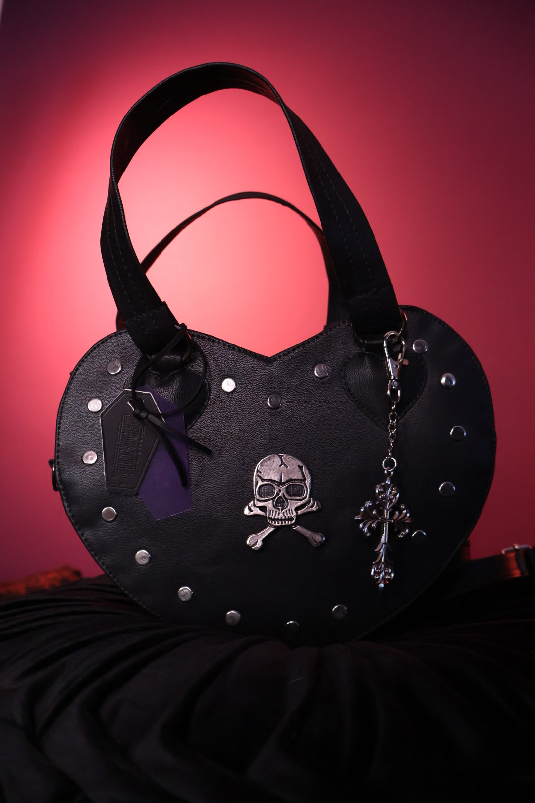 Crimson Heart | Bolsa de Corazón con Calavera